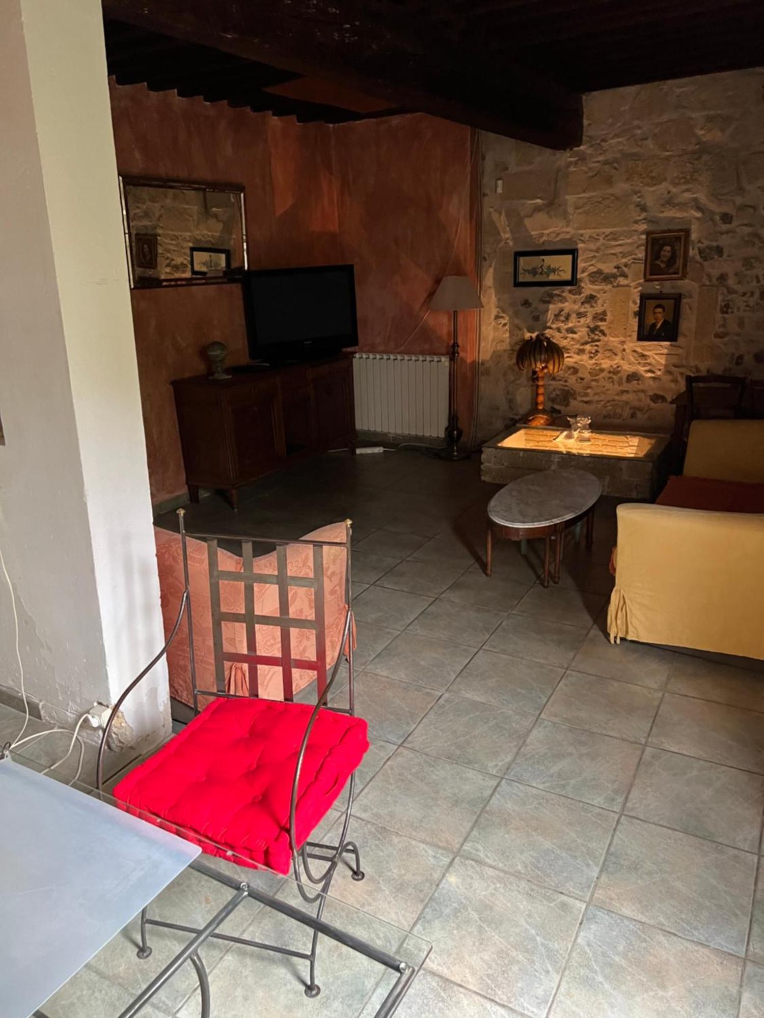 La Maison Sur La Place